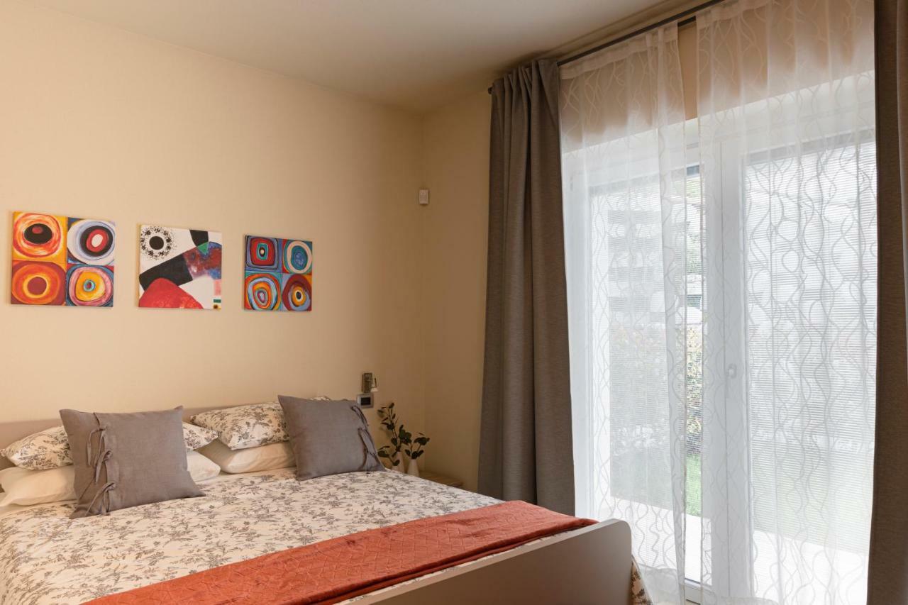 Holiday home A&g - Elegante Casa 100 Mq Su Due Piani Con Wi-fi-giardino-parcheggio